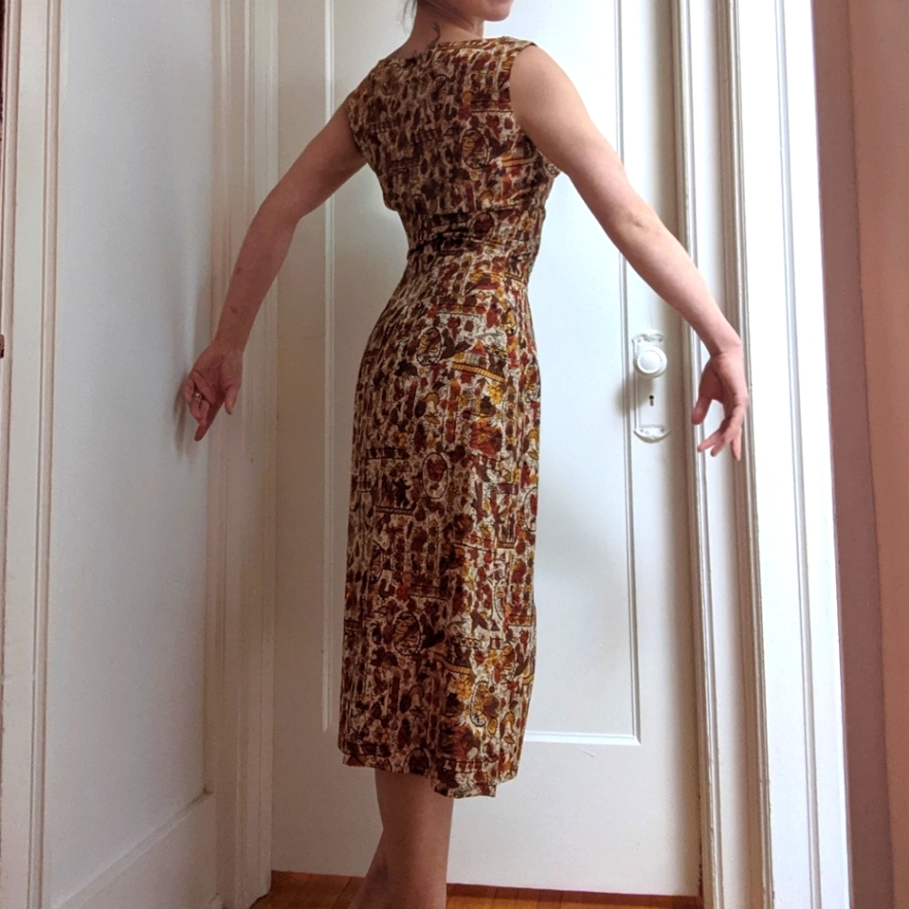 Silky Vintage Dress - Picture 2 of 6